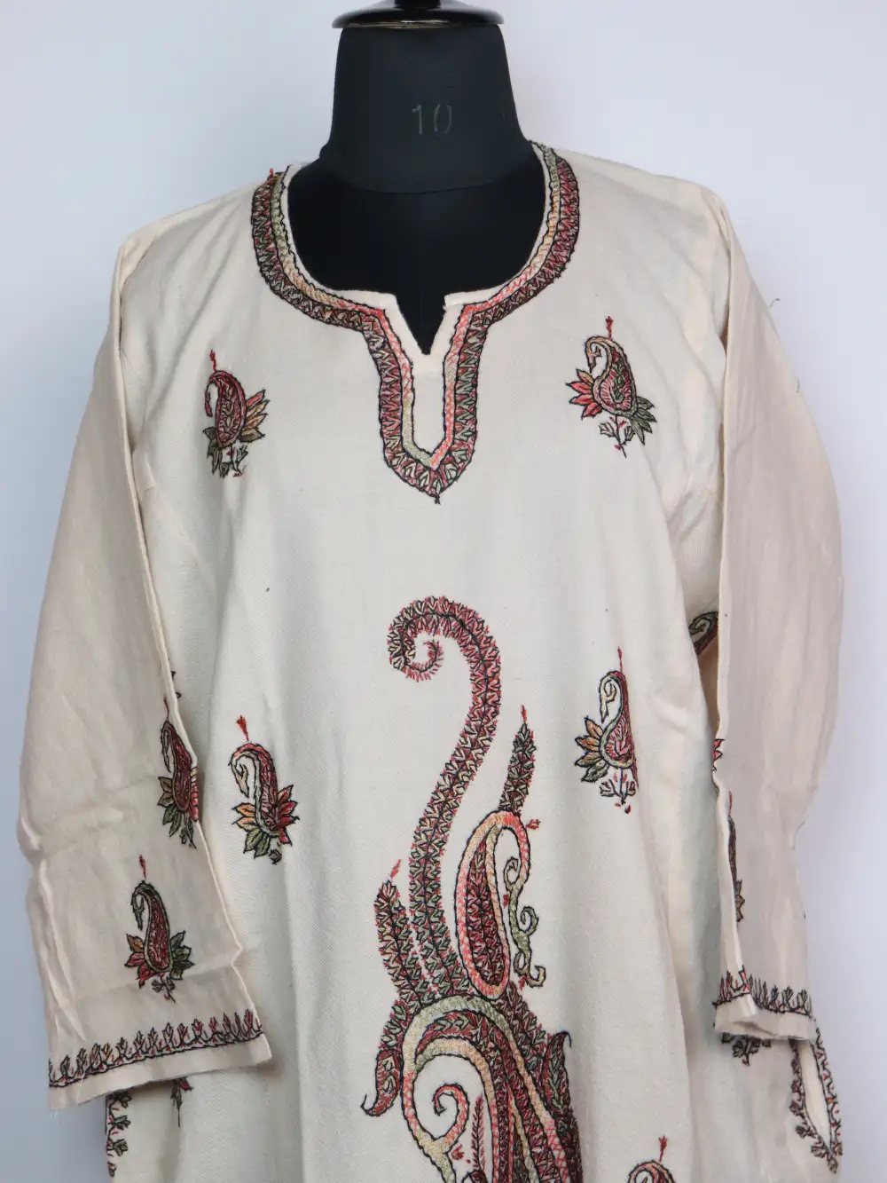 Naqish White Raffal Wool Pheran with Hand Sozni Work - Image 2