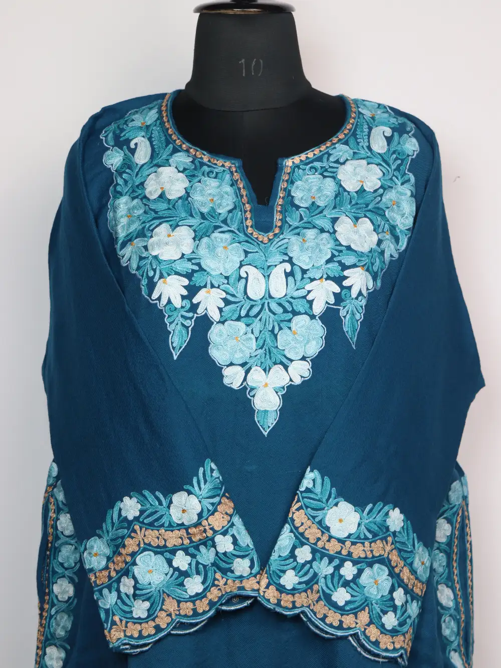 Raffal Wool Saqeen Scalping Teal Blue Pheran with Heavy Border and Sleeve Aari and Zari Work - Image 3