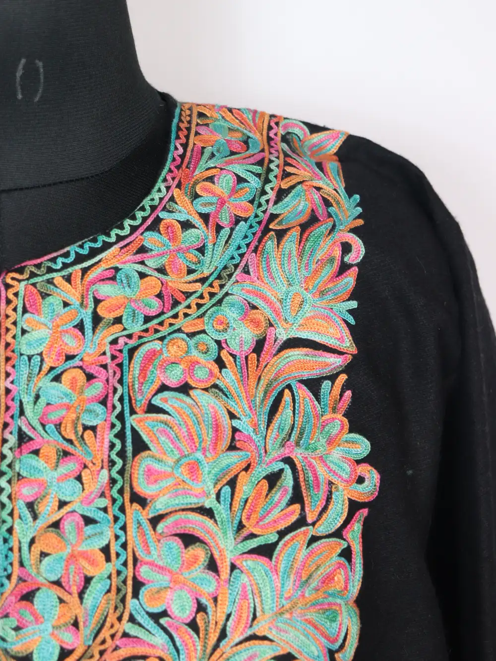 Tweed Black Loose Pheran Sana with Aari Embroidery - Image 3