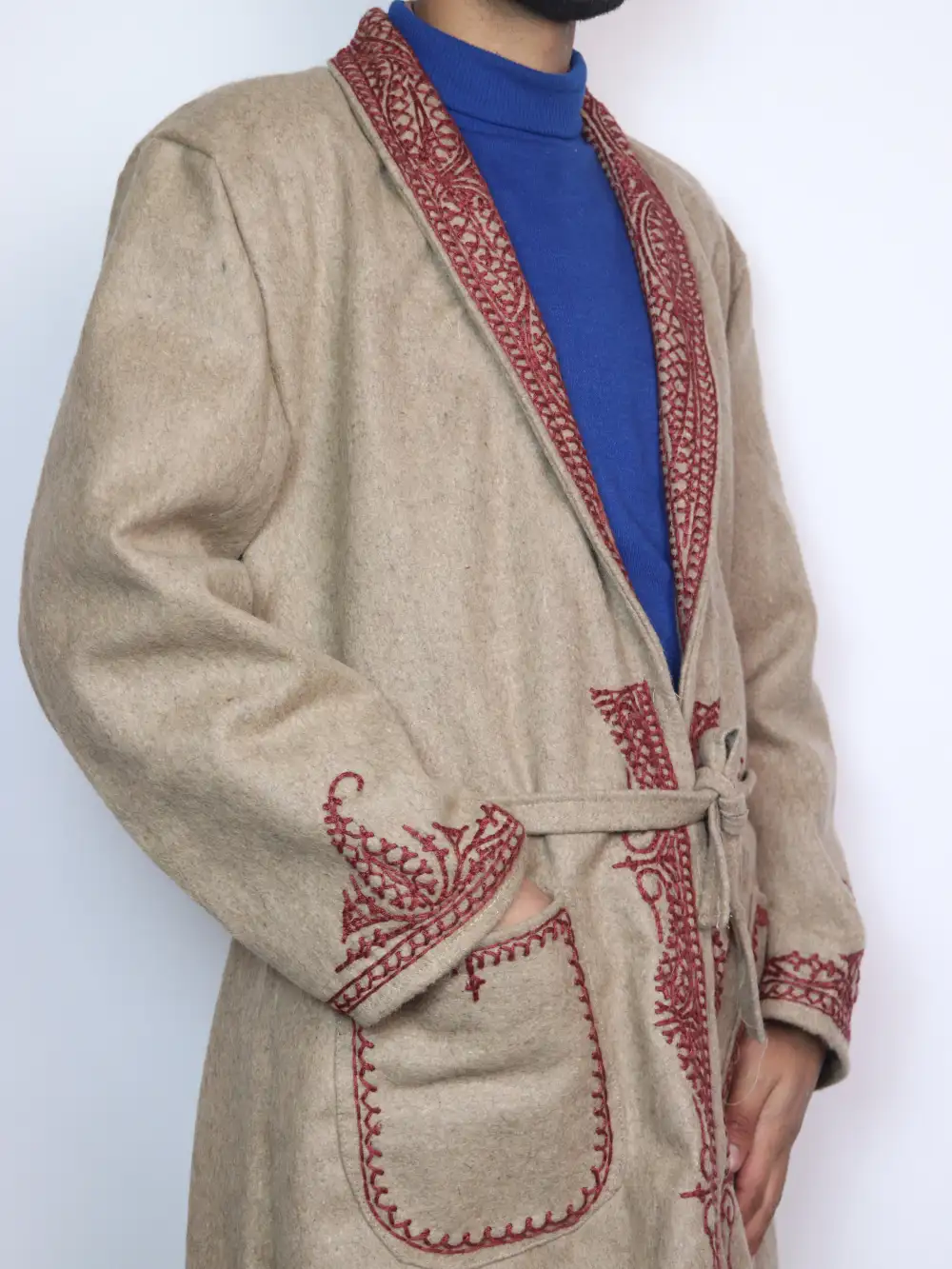 Pur-Sukoon Kashmiri Bush Brown Woolen Gown for Men with Hand Aari Embroidery - Image 2