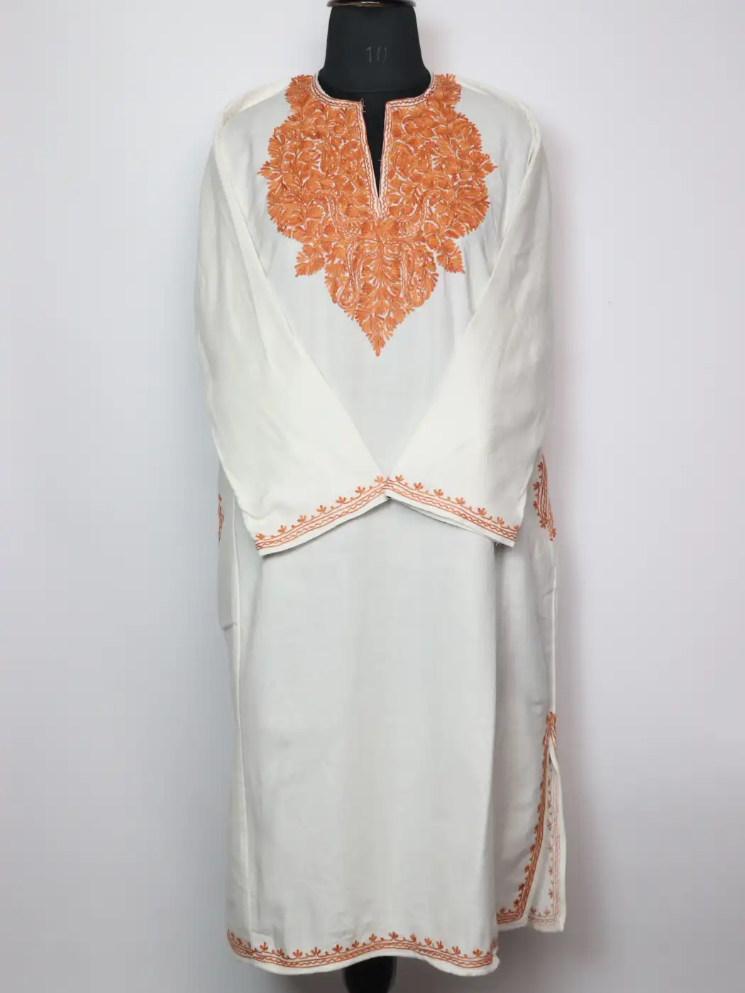 Qudrat White Cashmilon Aari Embroidered Pheran - Image 4