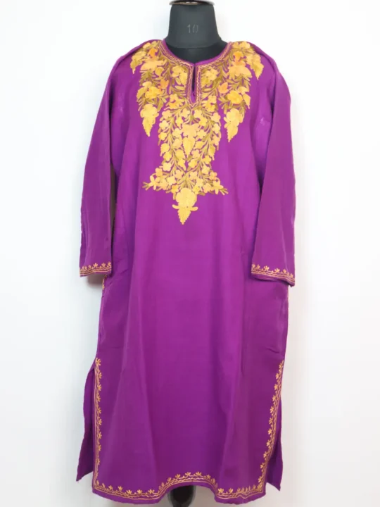 Light Purple Shalimar Cashmilon Wool Pheran With Aari Embroidery