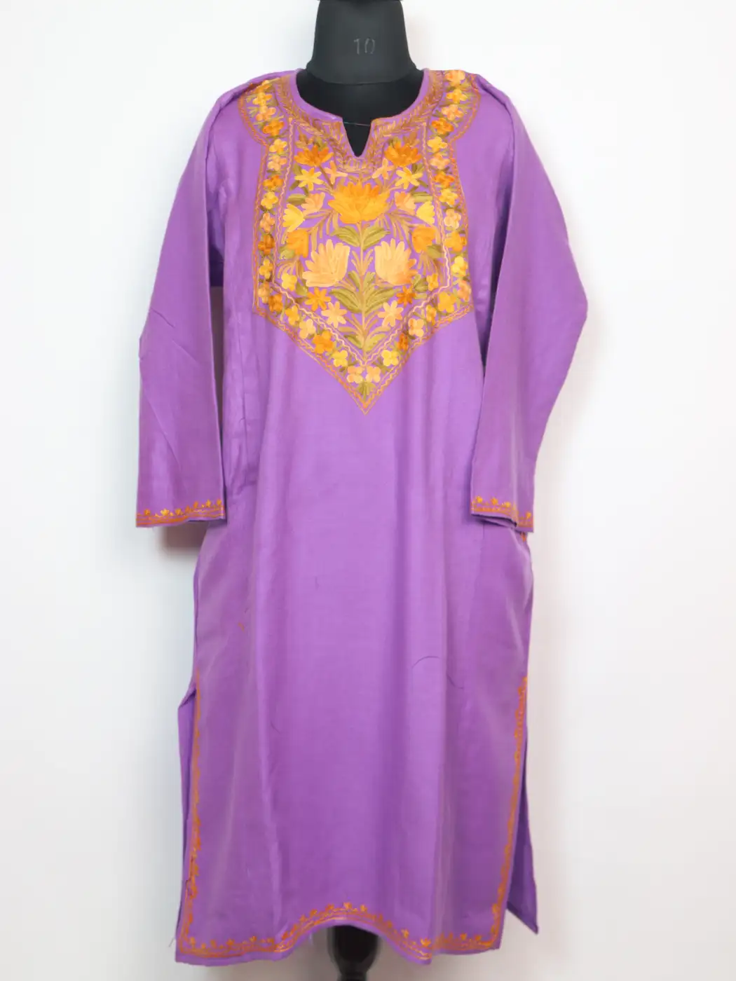 Shalimar Cashmilon Wool Light Purple Pheran With Aari Embroidery
