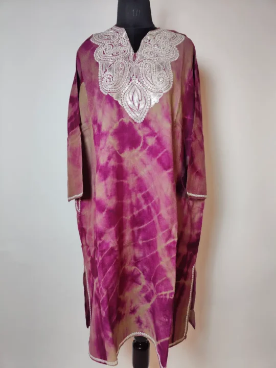 Afsana Dual Shade Raffal Wool Pheran with Botte Tilla Work