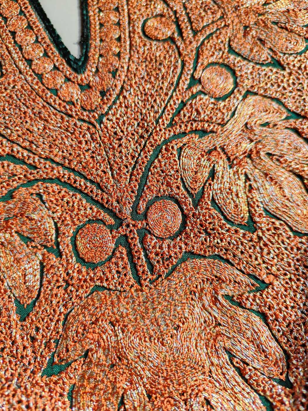 Feryad Dark Green Patch with Silver Tilla Embroidery with Sleeves and Lace - Image 2