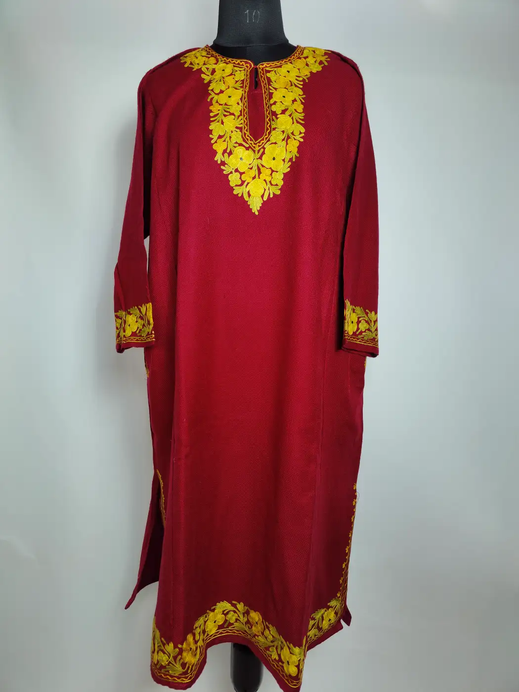 Loose Maroon Hayat Cashmilon Wool Pheran With Aari Embroidery