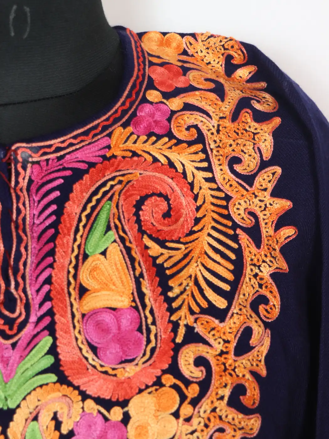 Dark Blue Cashmilon Wool Nishat Bagh Pheran With Aari Embroidery - Image 3