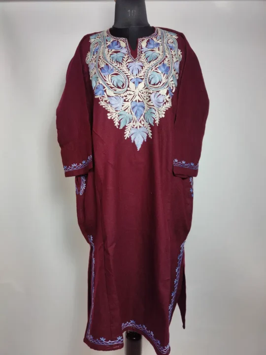 Maroon Nigeen Cashmilon Wool Pheran With Aari Embroidery