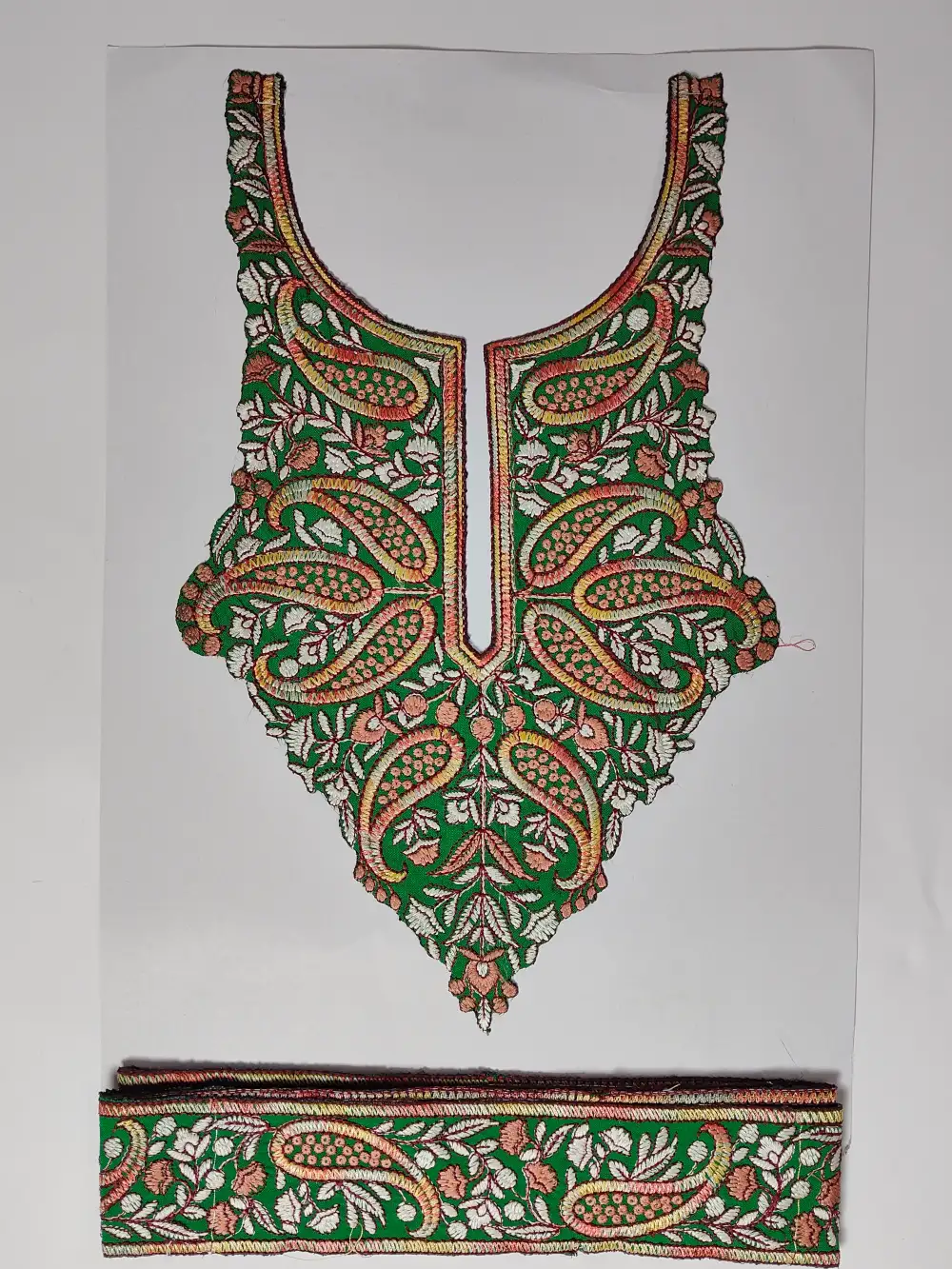 Green Patch with Sozni Embroidery with Lace
