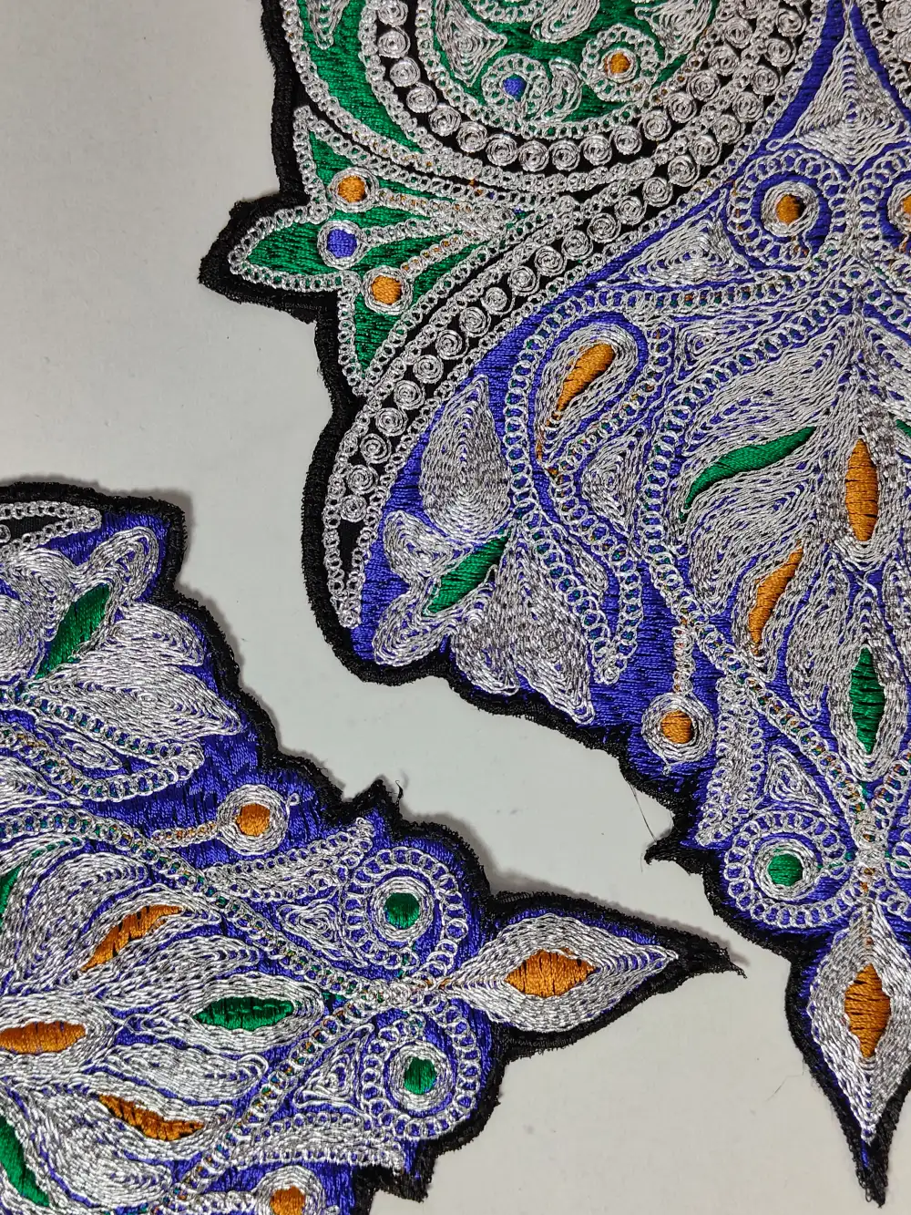 Black Patch with Silver Tilla Embroidery with Sleeves and Lace Sabr - Image 2
