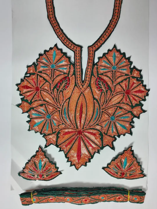 Embellished in black colour with fine tilla work, patches show Kashmiri elegance. Patches can enhance pheran designs, kurti patterns, or shirt detailing. Kashmiri handwork blends smoothly with both traditional and modern outfits.