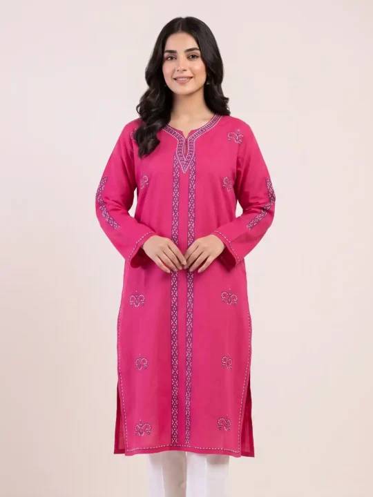 Harud Magenta Kastoori Kashmiri Cotton Kurta with Sozni Handwork