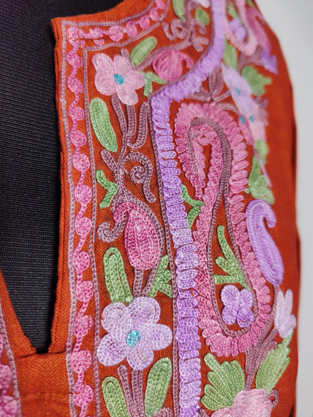 Long Ruby Cotton Red Co-ord Set with Aari Embroidery - Image 3