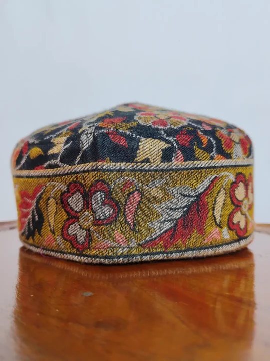 Aala Kashmiri Kani Black Cap Zameendar