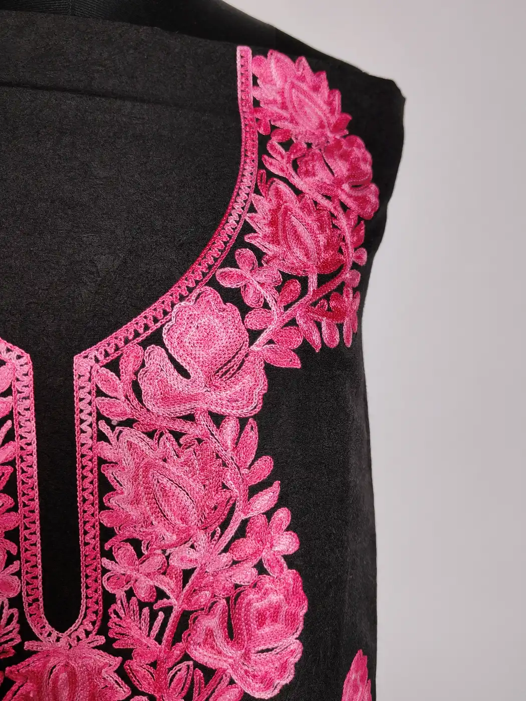 2pc Kashmiri Kadhai Suit Sadaf in Black Crush Cotton with Booti Aari Work - Image 3