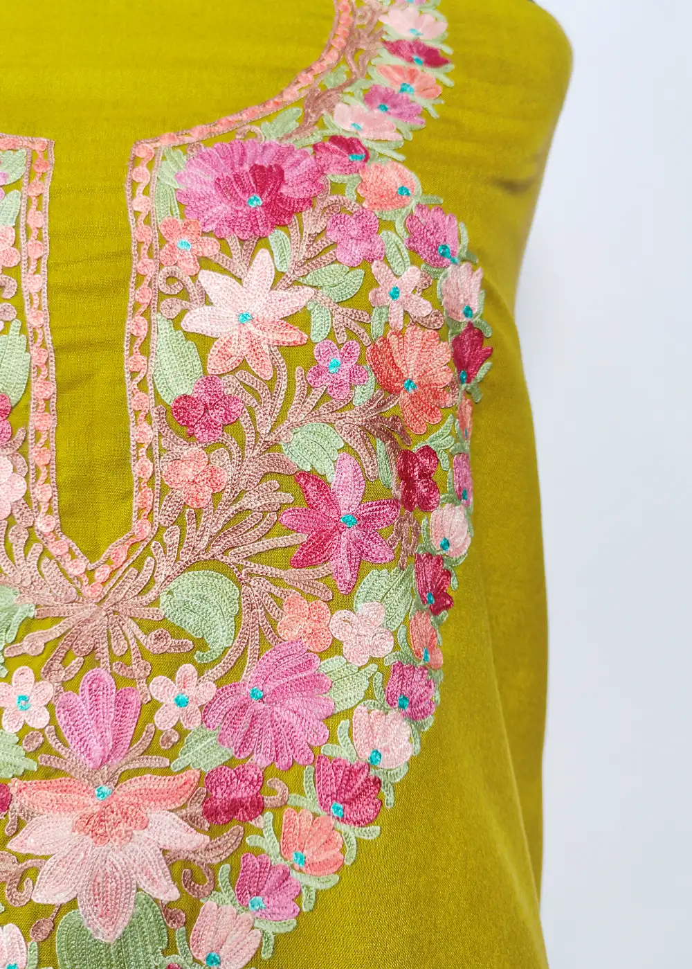 2pc Mehandi Green Kashmiri Embroidered Suit with Aari in Summer Cool Cotton Fiza - Image 3