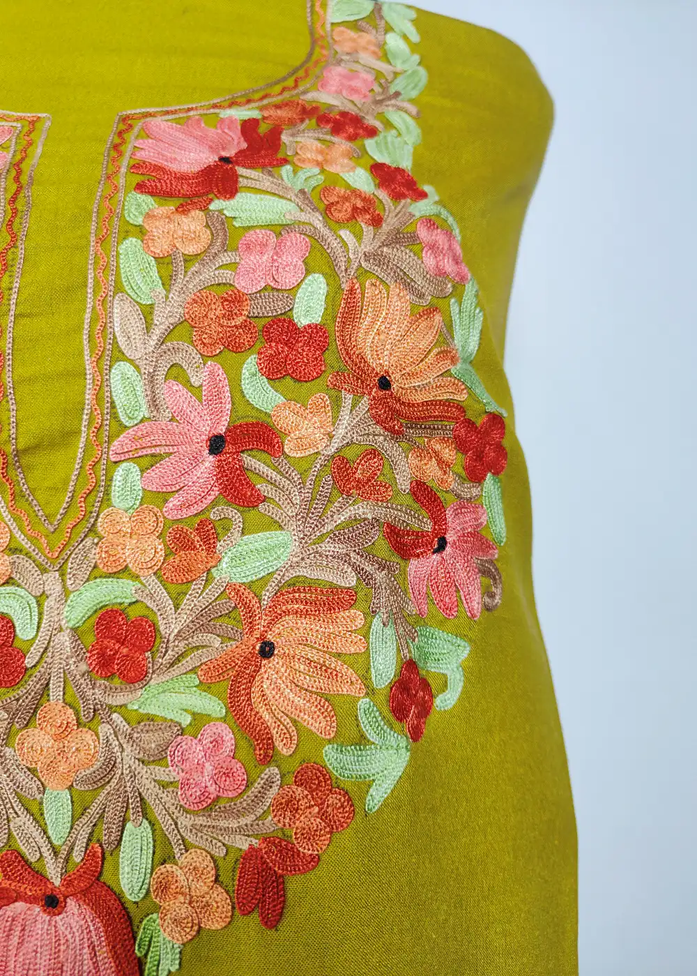 2pc Mehandi Green Kashmiri Unstiched Suit in Summer Cool Cotton with Aari Work - Image 3