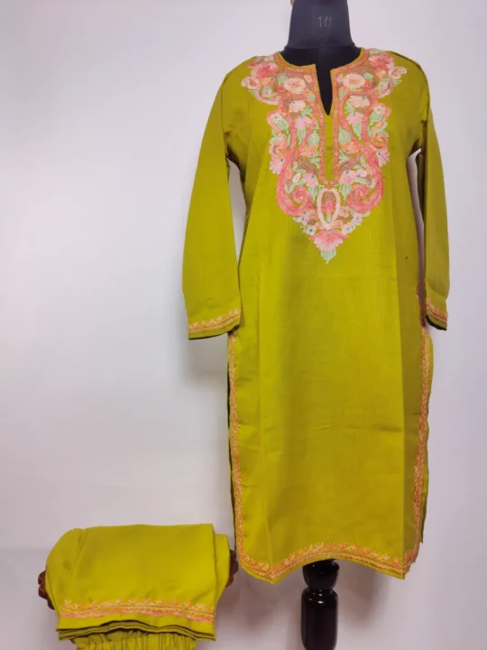 Green Pariza Long Kashmiri Ruby Cotton Kurta Set with Aari Embroidery