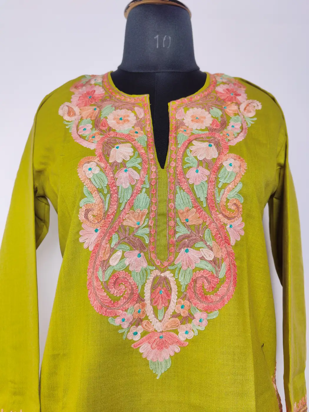 Green Pariza Long Kashmiri Ruby Cotton Kurta Set with Aari Embroidery - Image 2