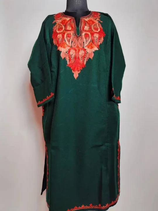 Woolen Dark Green Pheran Saira with Aari Embroidery in Cashmilon