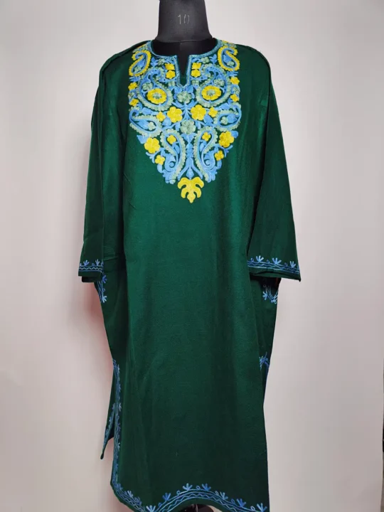 Fiza Green Loose Pheran in Cashmilon Wool with Aari Embroidery