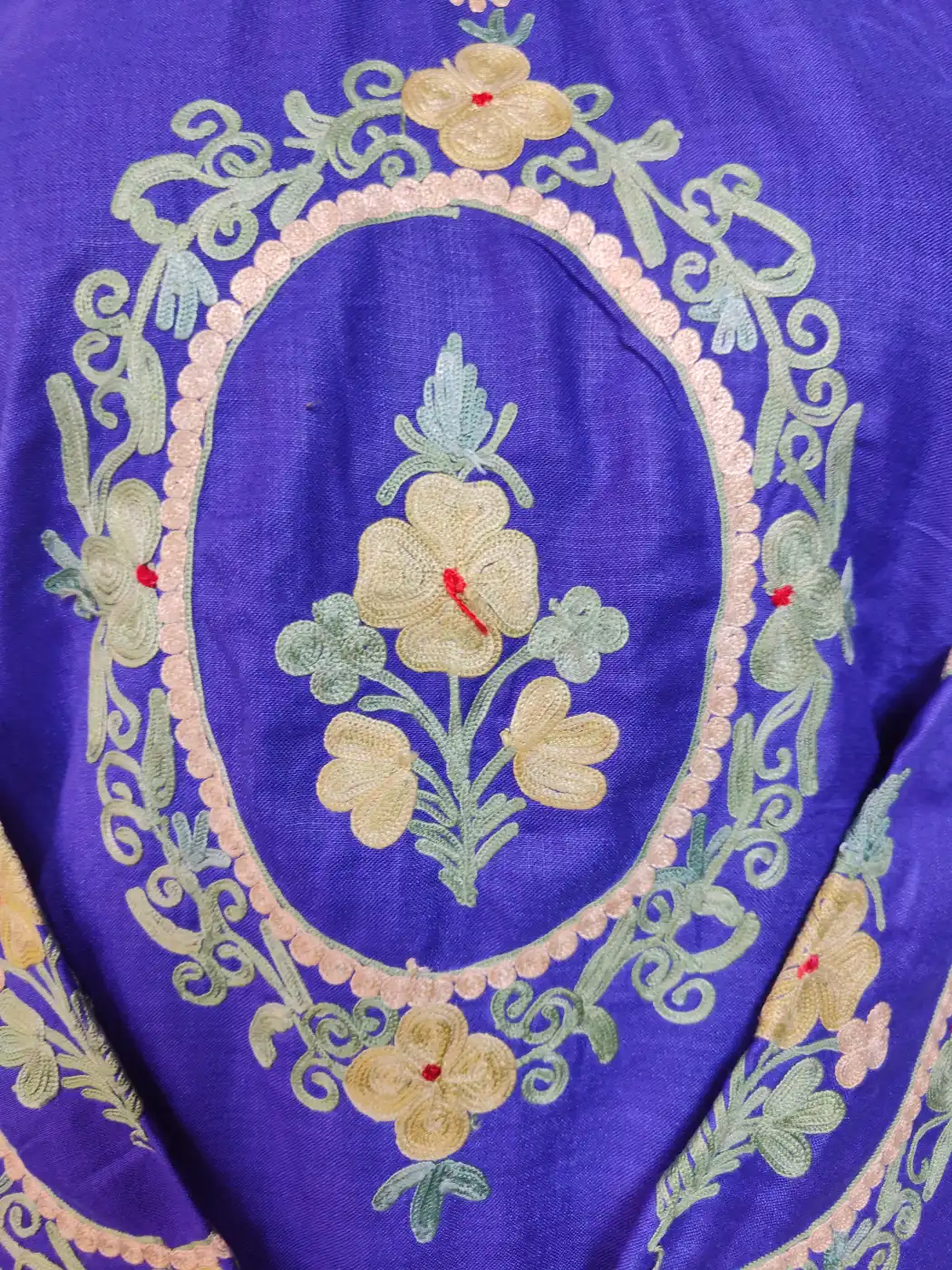 Kashmiri Dark Blue Ruby Cotton Kurta Set with Aari Embroidery - Image 3