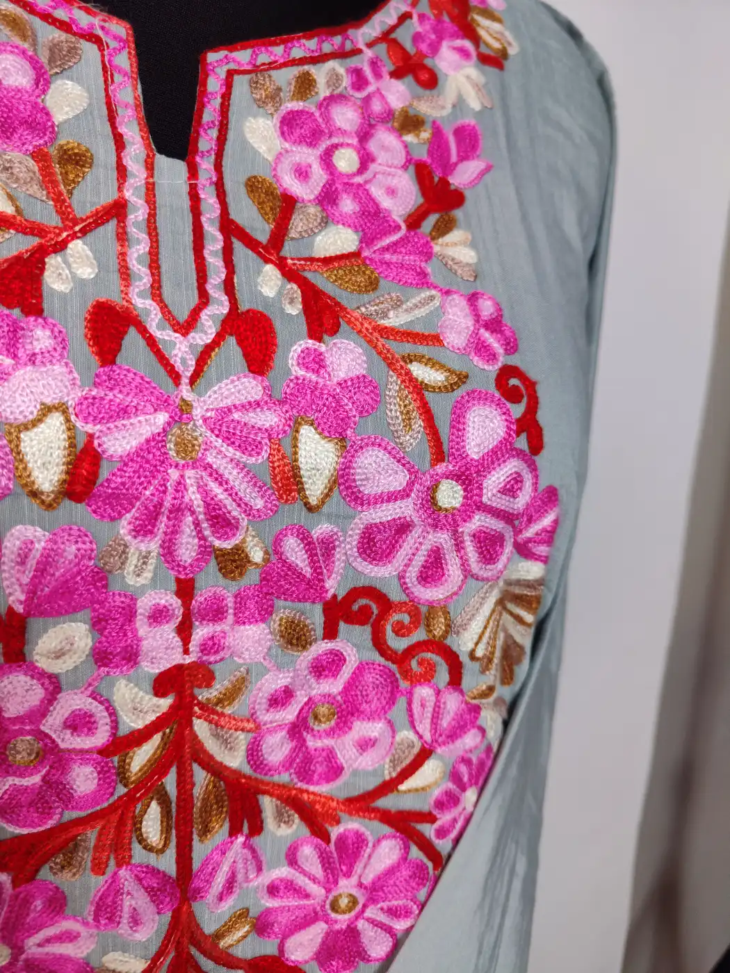 Grey Long Summer Cool Cotton Kurti Set with Aari Work - Image 3