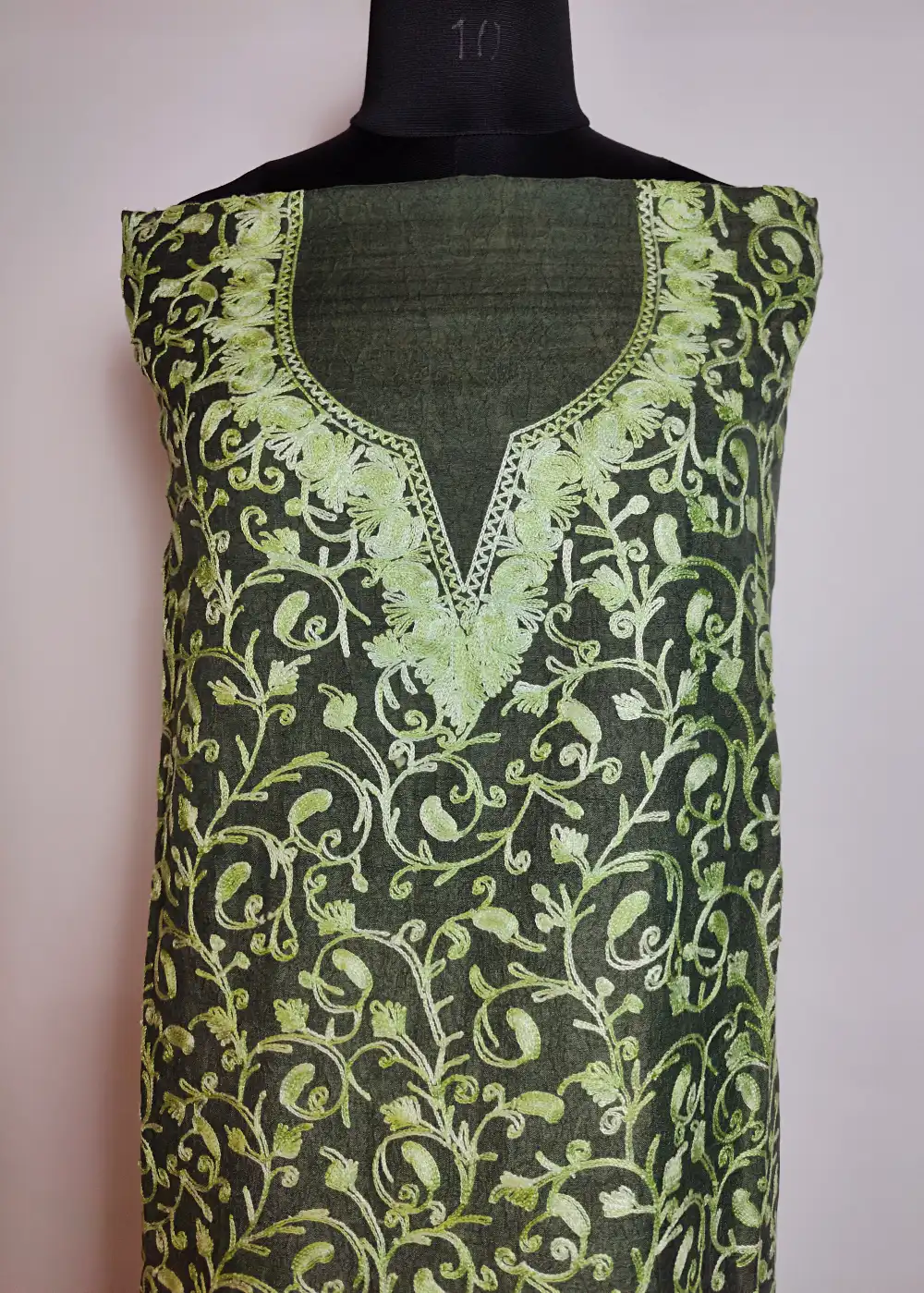 Kashmiri 2pc Green Kadhai Suit in Crush Cotton with Badam All over Jaal Aari Fiza - Image 2