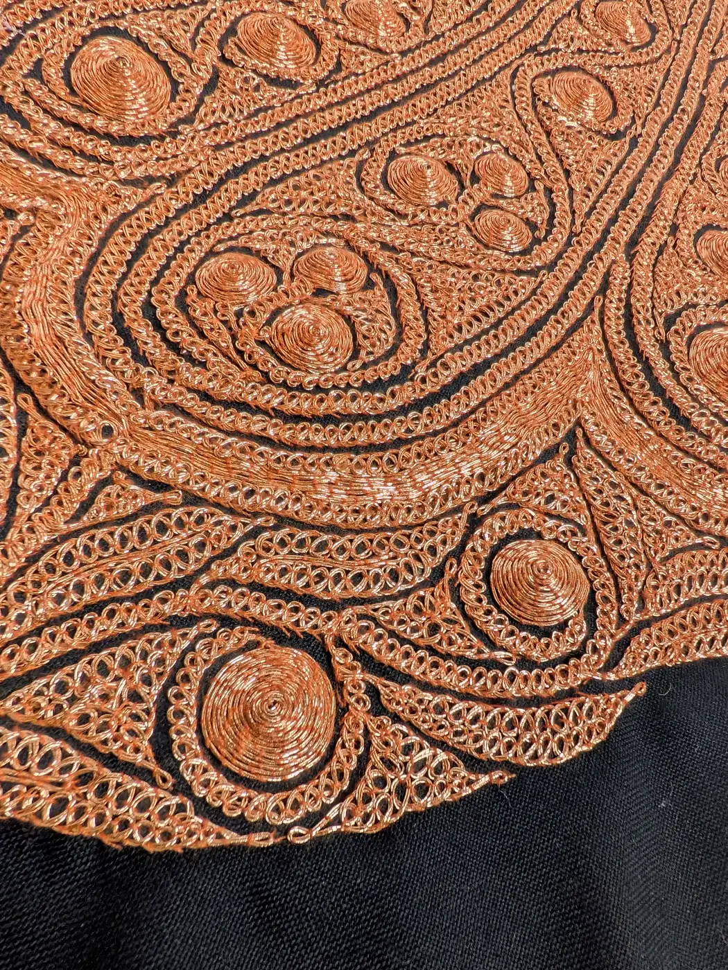 Black Kashmiri Hand Tillla Work Booti Patch - Image 3