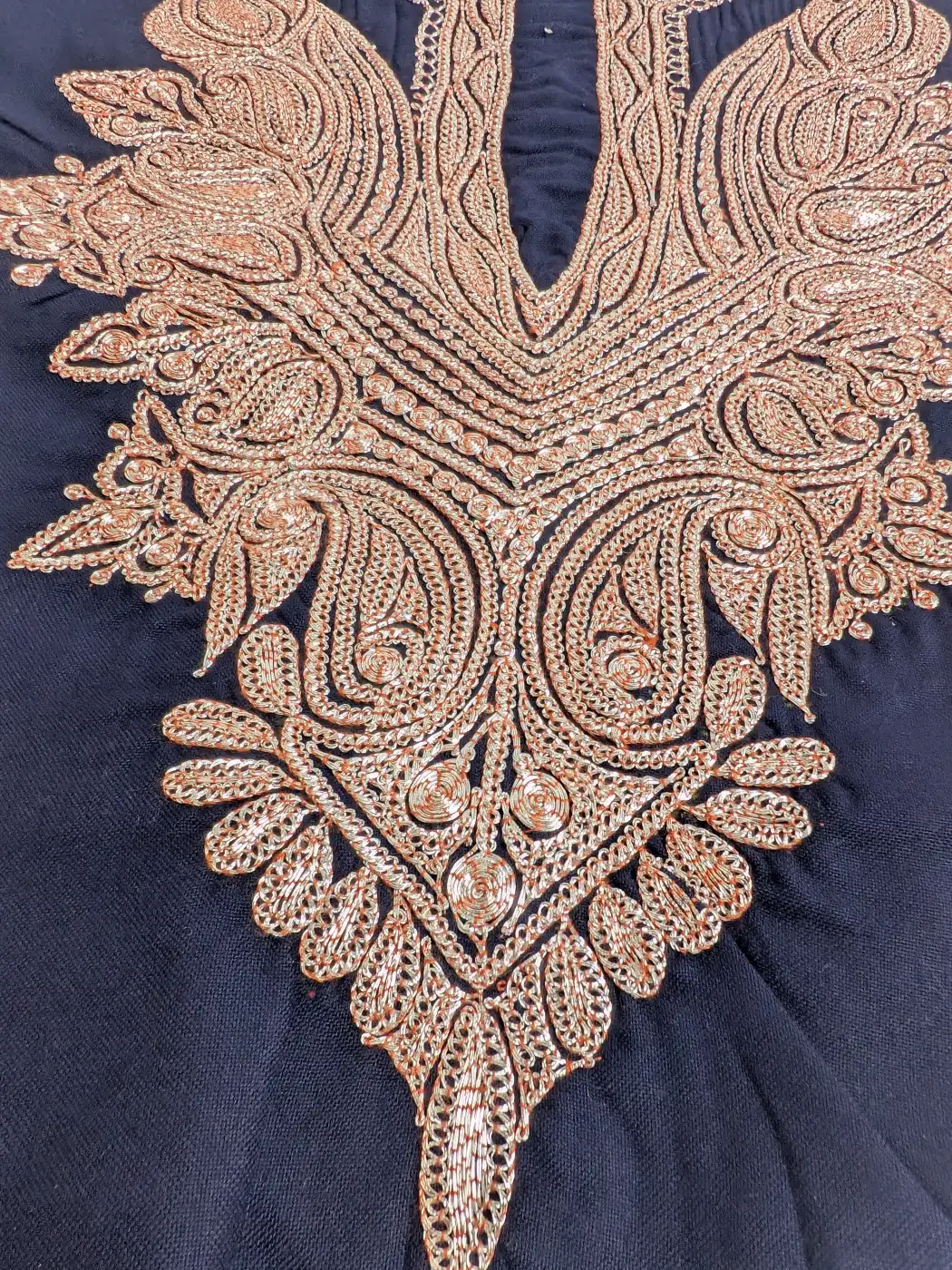 Kashmiri Silver Hand Tilla Work Neck Patch - Image 2