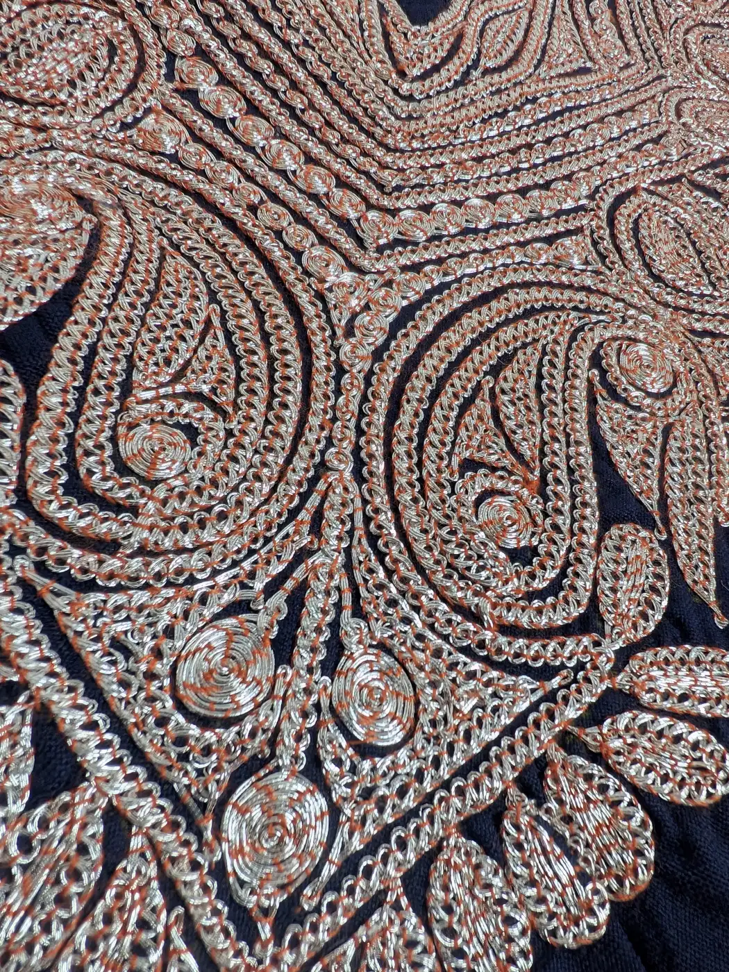 Kashmiri Silver Hand Tilla Work Neck Patch - Image 3
