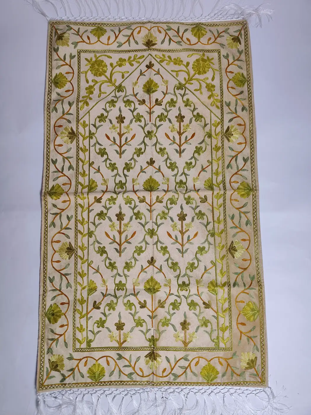 Kashmiri Beige Prayer Mat with Aari Embroidery (4 x2 ft)