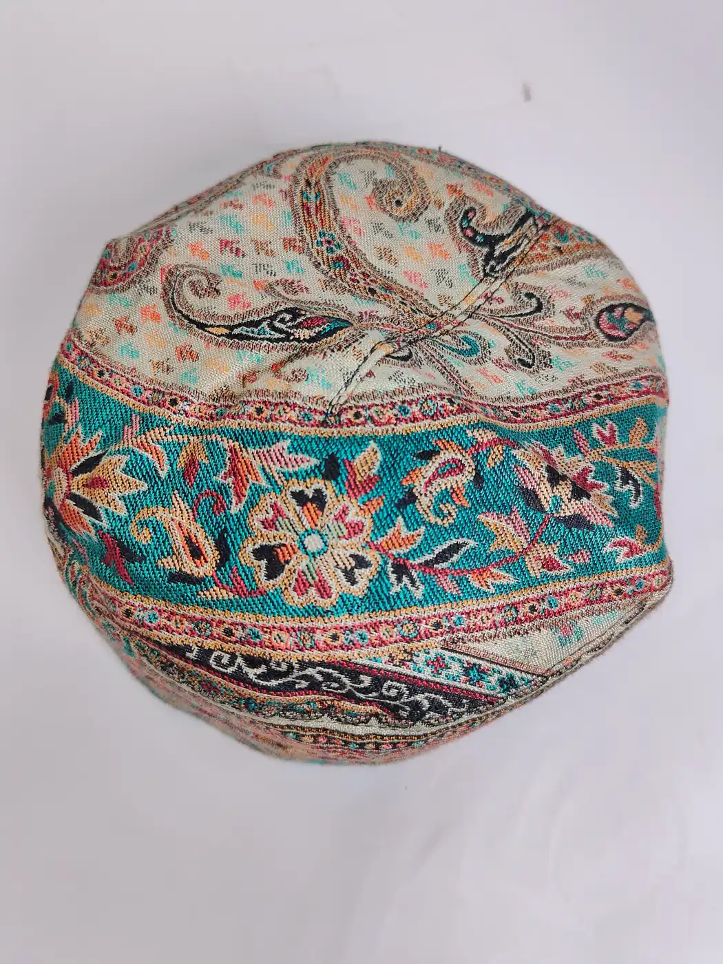 Jalal Kashmiri Kani Beige and Green Cap - Image 2