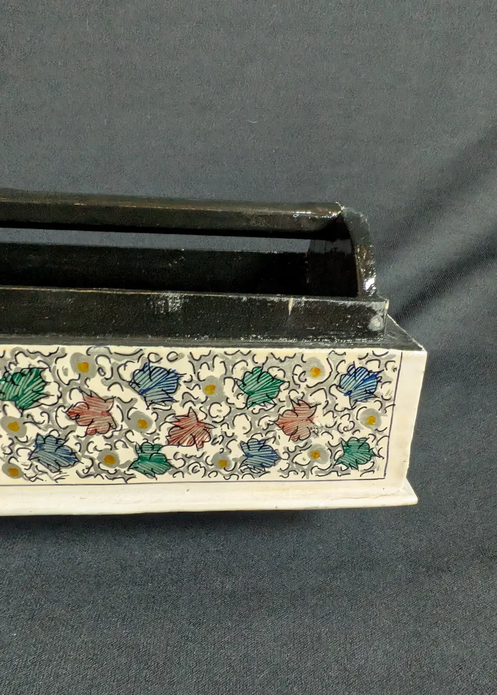 Guldaan Hand-Painted Kashmiri Chinar Design Paper Mache Bangle Box - Image 4