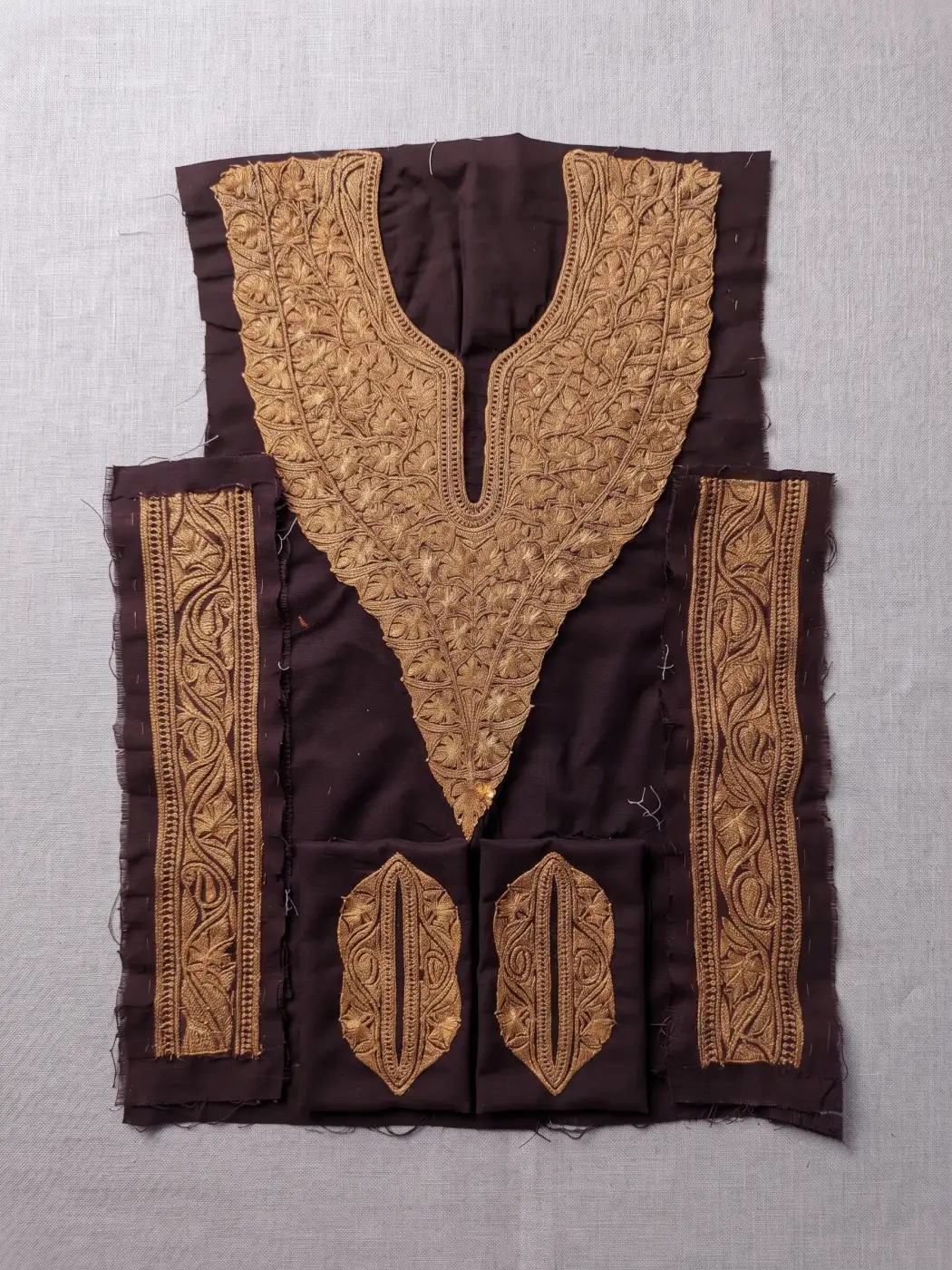 Golden Kashmiri Hand Tilla Embroidery Wine Patch Set