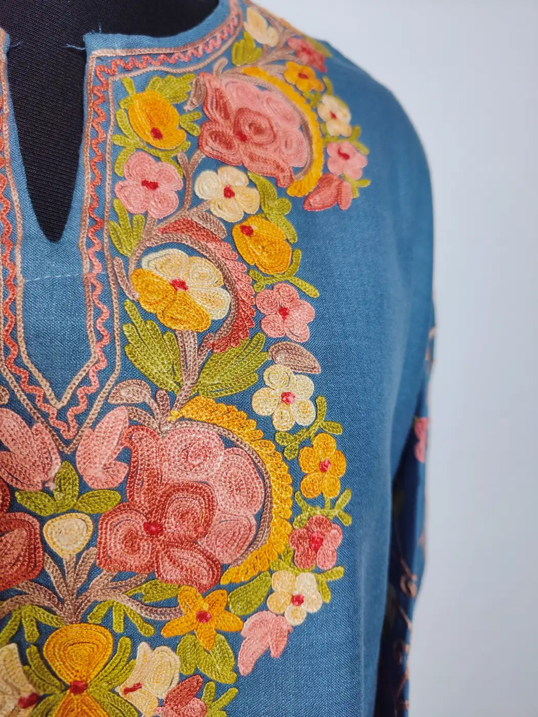 Kashmiri Long Ruby Cotton Dark Grey Nighat Kurti with Sleeve Aari Embroidery - Image 3