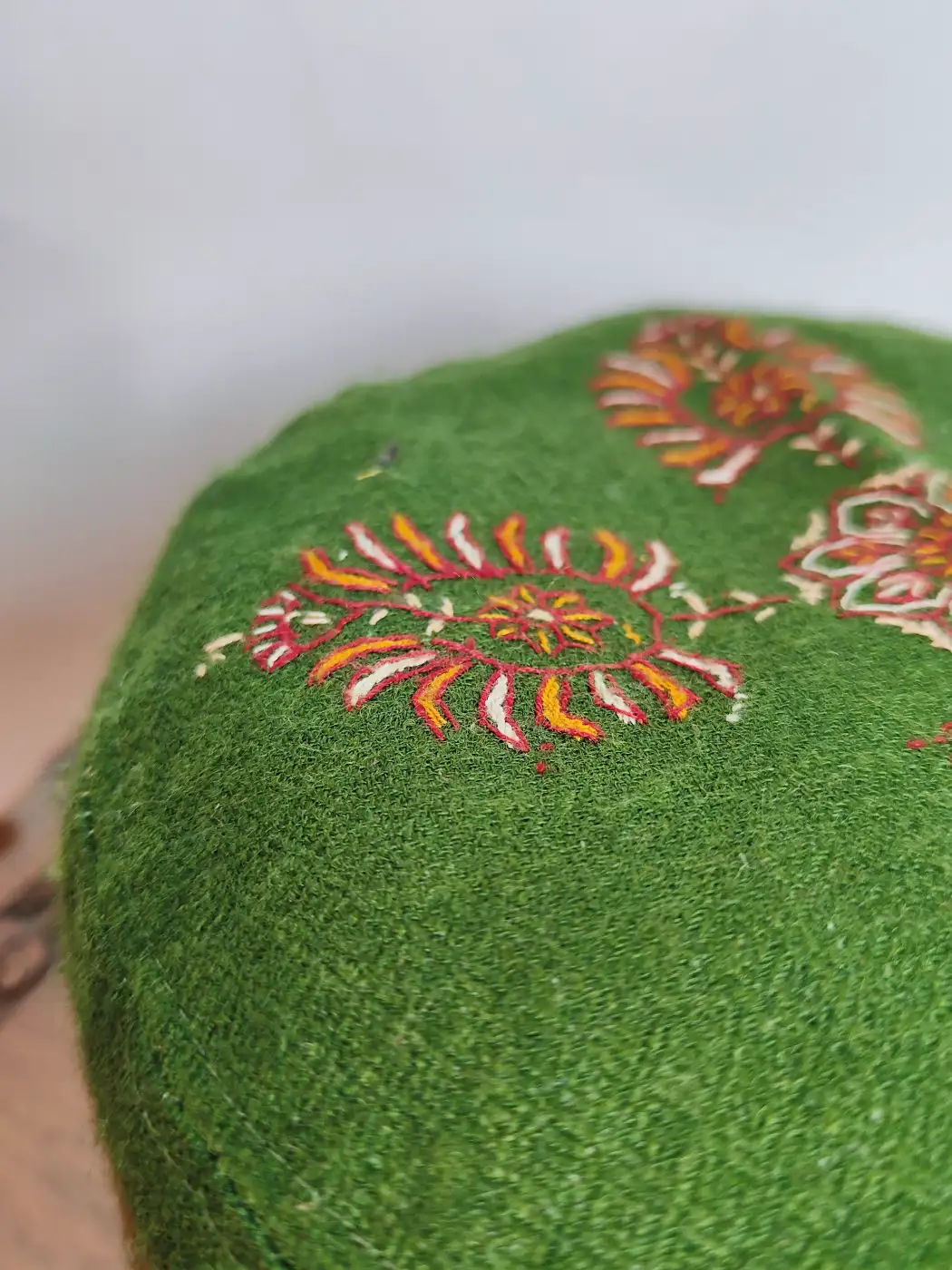 Green Toosha Cap with Kashmiri Hand Sozni Embroidery Sikandar - Image 3