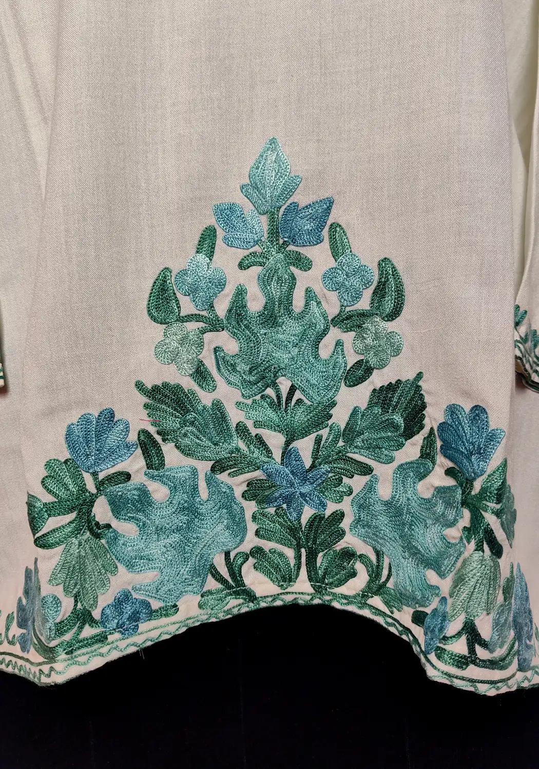 Tabassum Kashmiri Short Summer Cool Cotton Cream Kurti with Aari Embroidery - Image 3