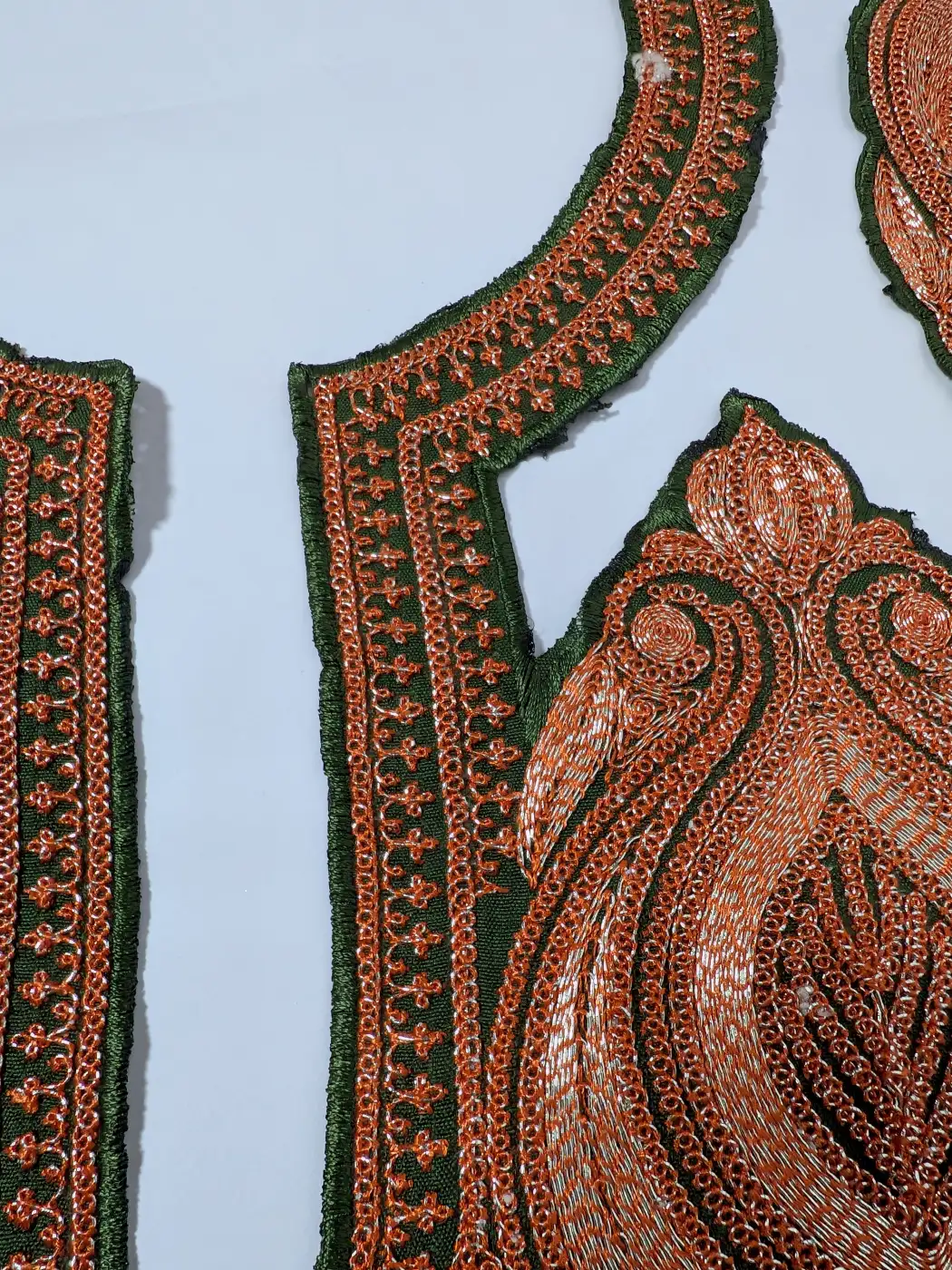 Green Patch with Lace and Sleeves with Tilla Embroidery - Nirma - Image 3