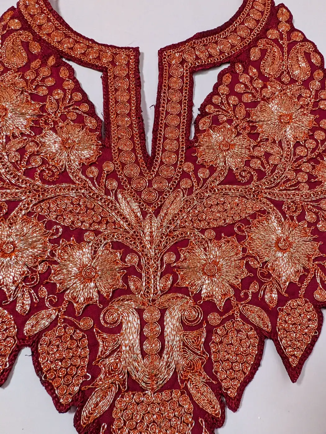 Zunaira Red Patch with Lace and Sleeves with Tilla Embroidery - Image 2