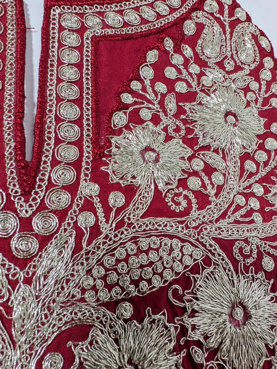 Patch with Lace and Sleeves in Maroon with Tilla Embroidery - Image 3