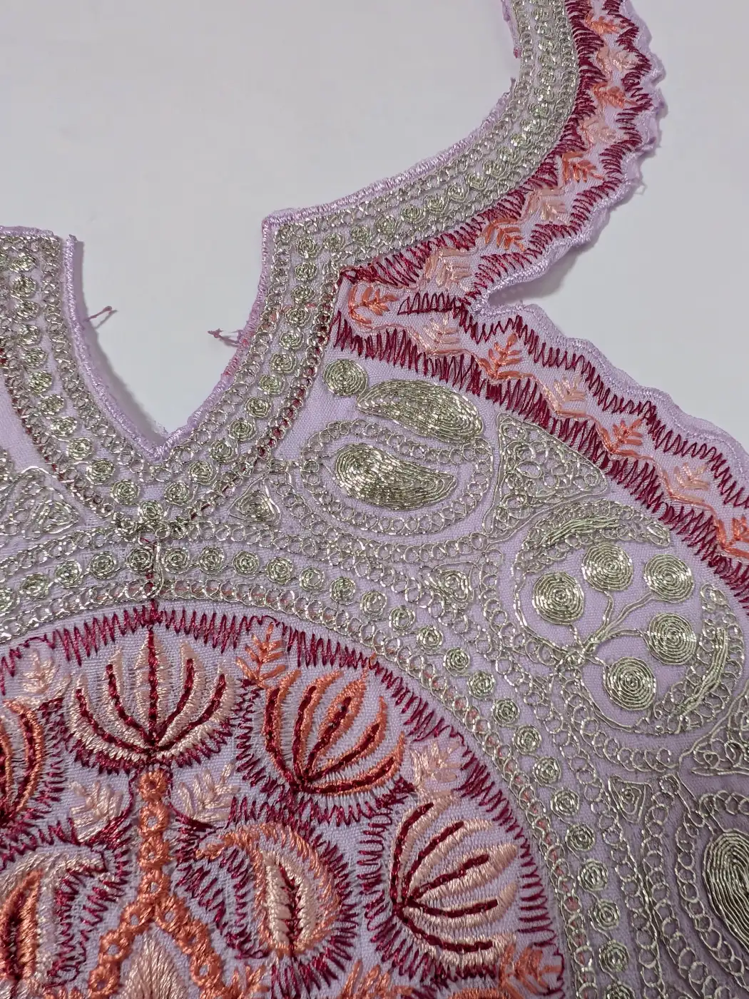 Lavender Patch with Sleeves and Lace | Tilla Karigari Embroidery - Image 3