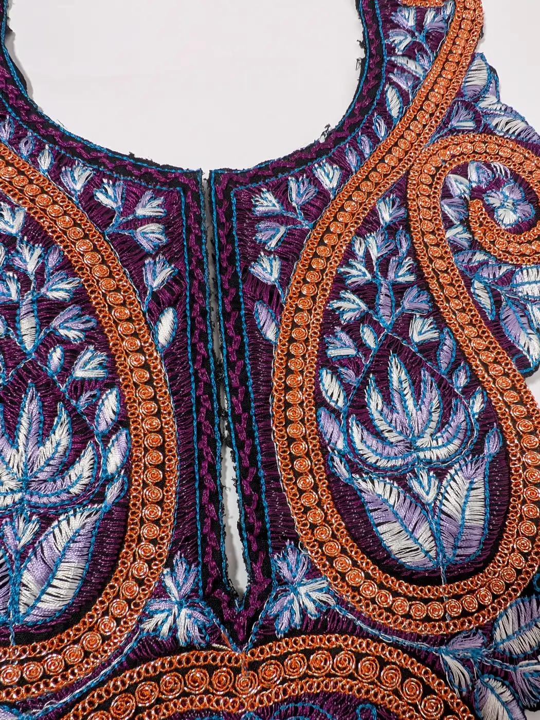 Mehfil Patch in Black with Sleeves and Lace | Tilla and Sozni Embroidery - Image 2