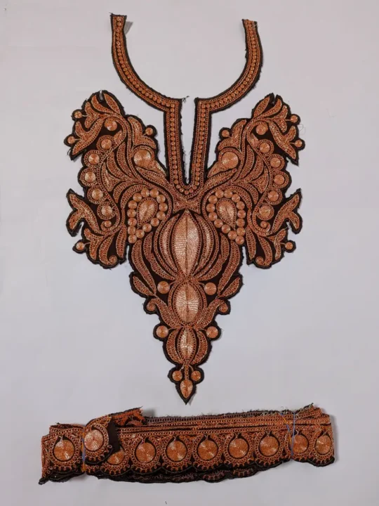 Wine Patch with Lace | Rangrez Tilla Embroidery