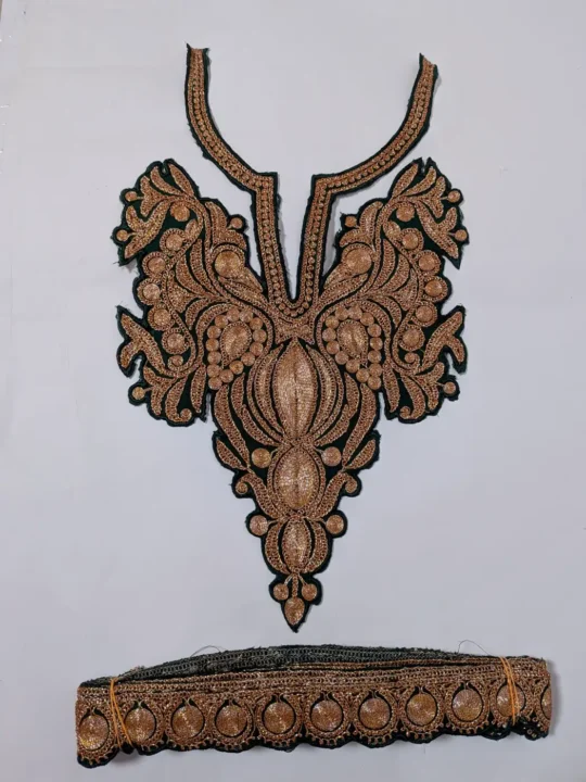 Afsana Dark Green Patch with Lace | Tilla Embroidery