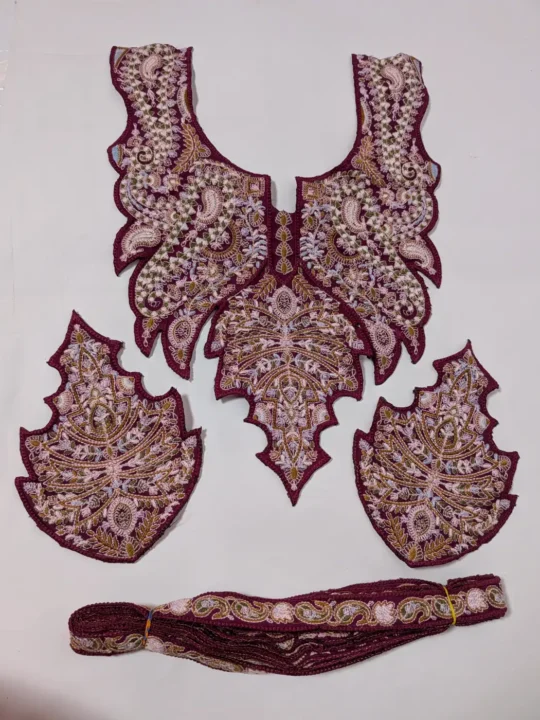 Wine Patch with Sleeves and Lace | Mehrab Sozni Embroidery