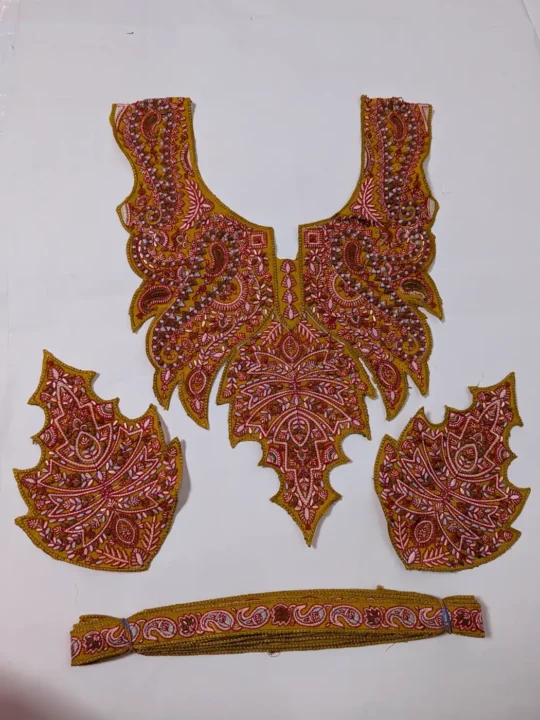 Yellow Patch with Sleeves and Lace | Gulkar Sozni Embroidery