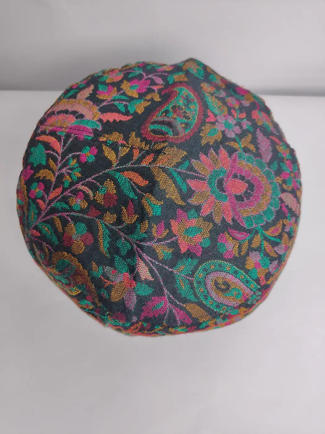 Ala Maududi Kashmiri Classic Kani Cap in Black - Image 2