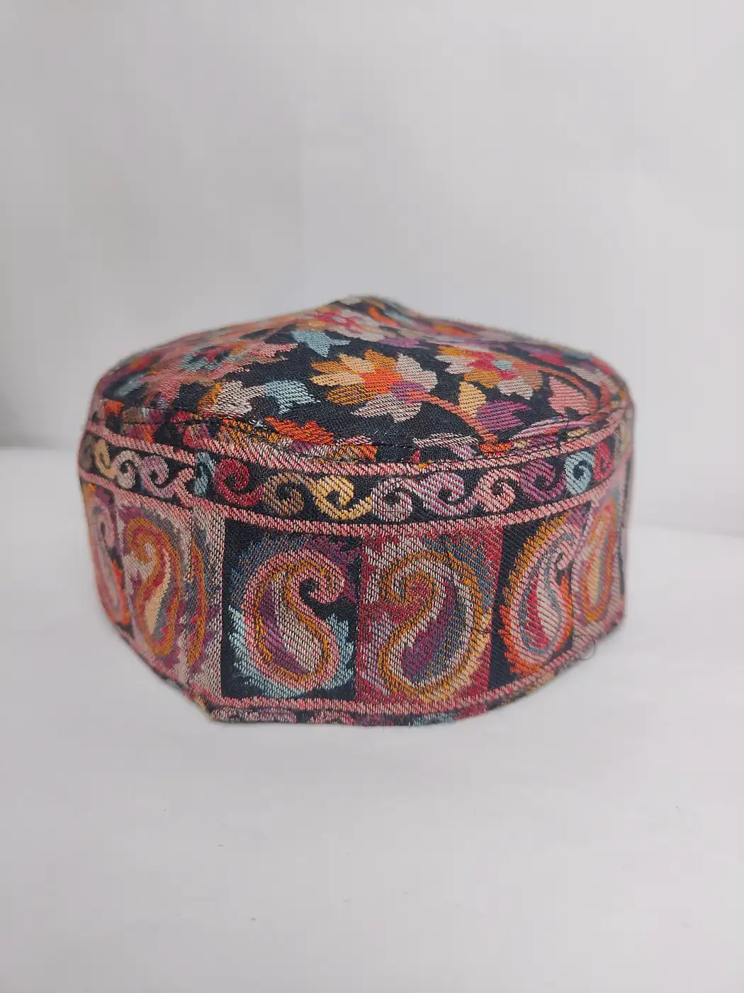 Black Round Kashmiri Kani Cap - Abu Nuwas