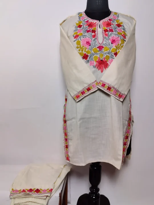 White Kashmiri Short Cotton Shareeq Kurti Set with Aari Embroidery
